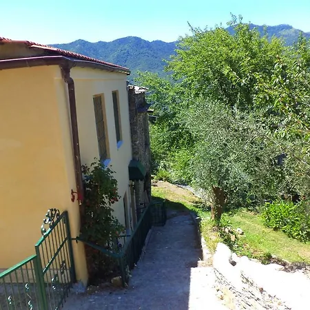 Σπίτι διακοπών Rustic Hill View Holiday In Alassio *