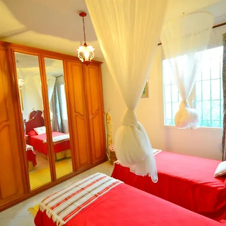 Rustic Hill View Holiday Home In Alassio