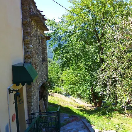 Σπίτι διακοπών Rustic Hill View Holiday In Alassio Stellanello